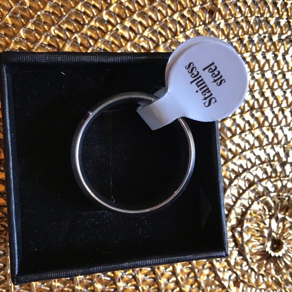 Ring silver titanium round bands Celtic dragon. - Picture 2 of 4